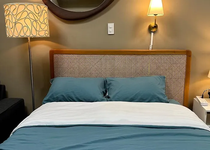 2 Bed At Air Residences Condo, Ayala Ave Makati