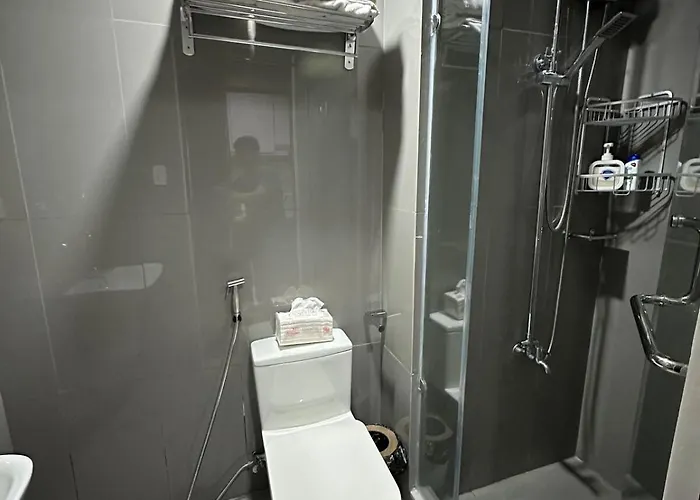 2 Bed At Air Residences Condo, Ayala Ave Makati